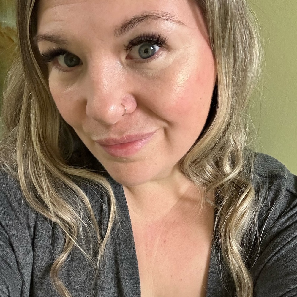 Meet your Posher, Krystle